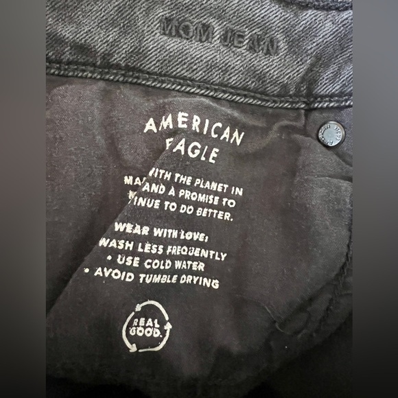 American Eagle Charcoal Straight Leg Mom Jeans - Size 6 (28") - Picture 12 of 12